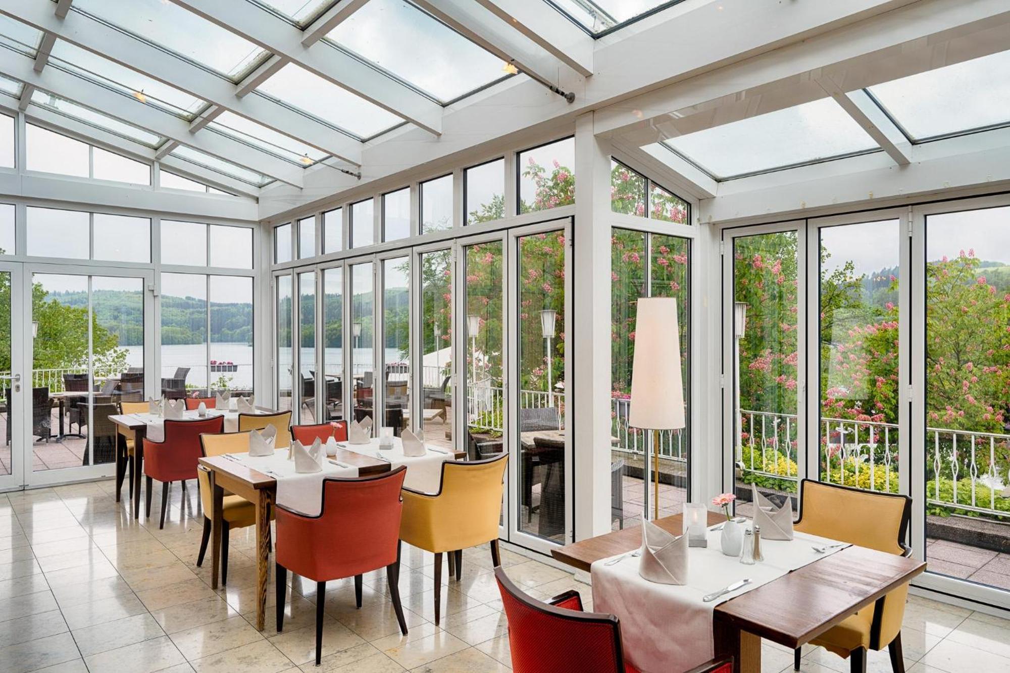 Welcome Hotel Meschede Hennesee Ngoại thất bức ảnh