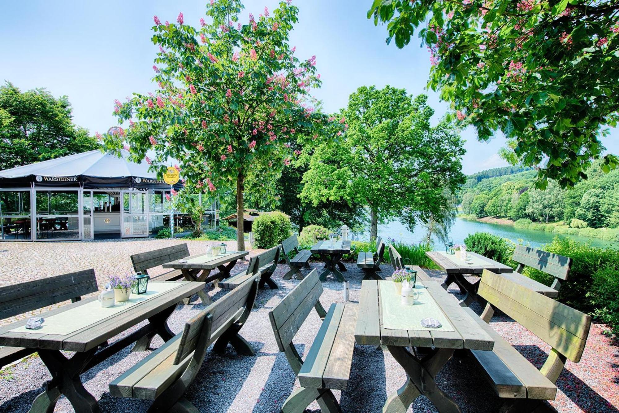 Welcome Hotel Meschede Hennesee Ngoại thất bức ảnh